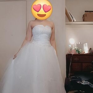 Ballgown Wedding Dress